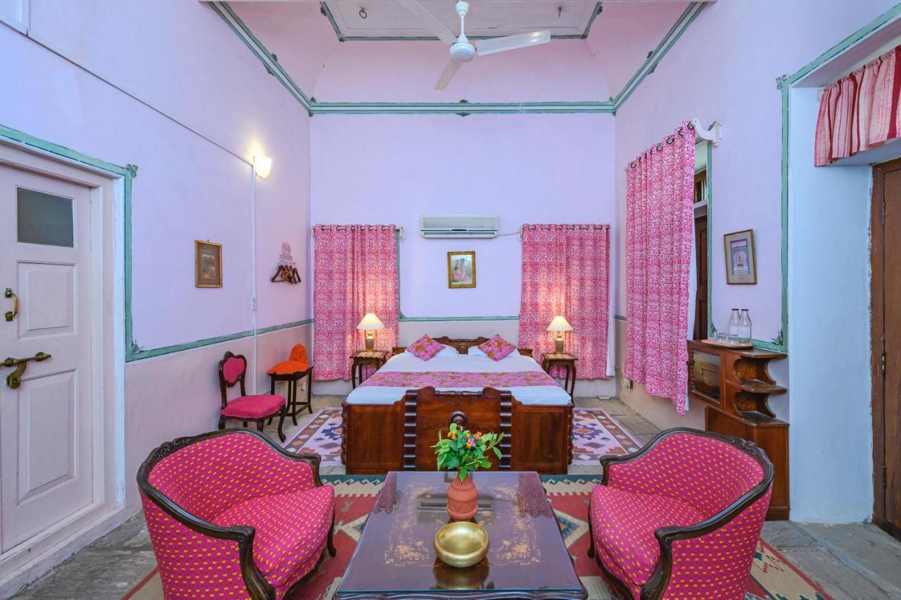 Neemrana'S - Piramal Haveli Hotel Bagar Exterior photo
