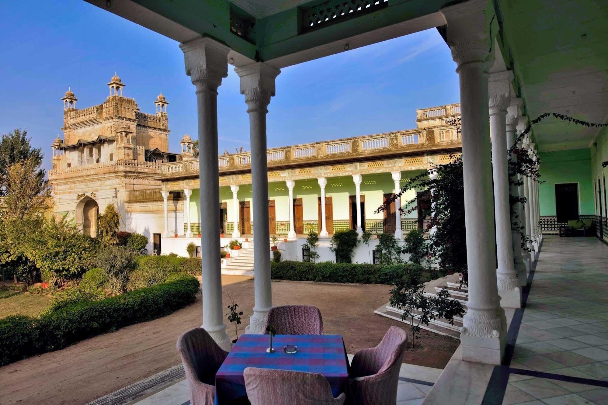 Neemrana'S - Piramal Haveli Hotel Bagar Exterior photo